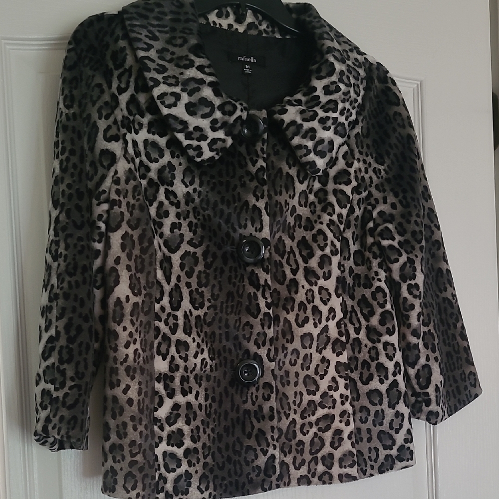 Rafaella Size M Animal Print Faux Fur Swing Jacket In Tones Of Gray & Black